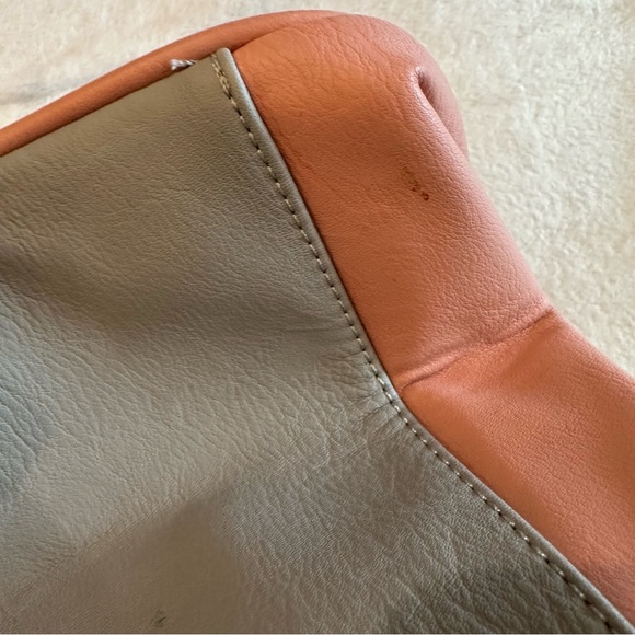 Disney Boutique Mickey and Minnie Mouse Kissing Satchel with Lace Detail - Picture 8 of 11